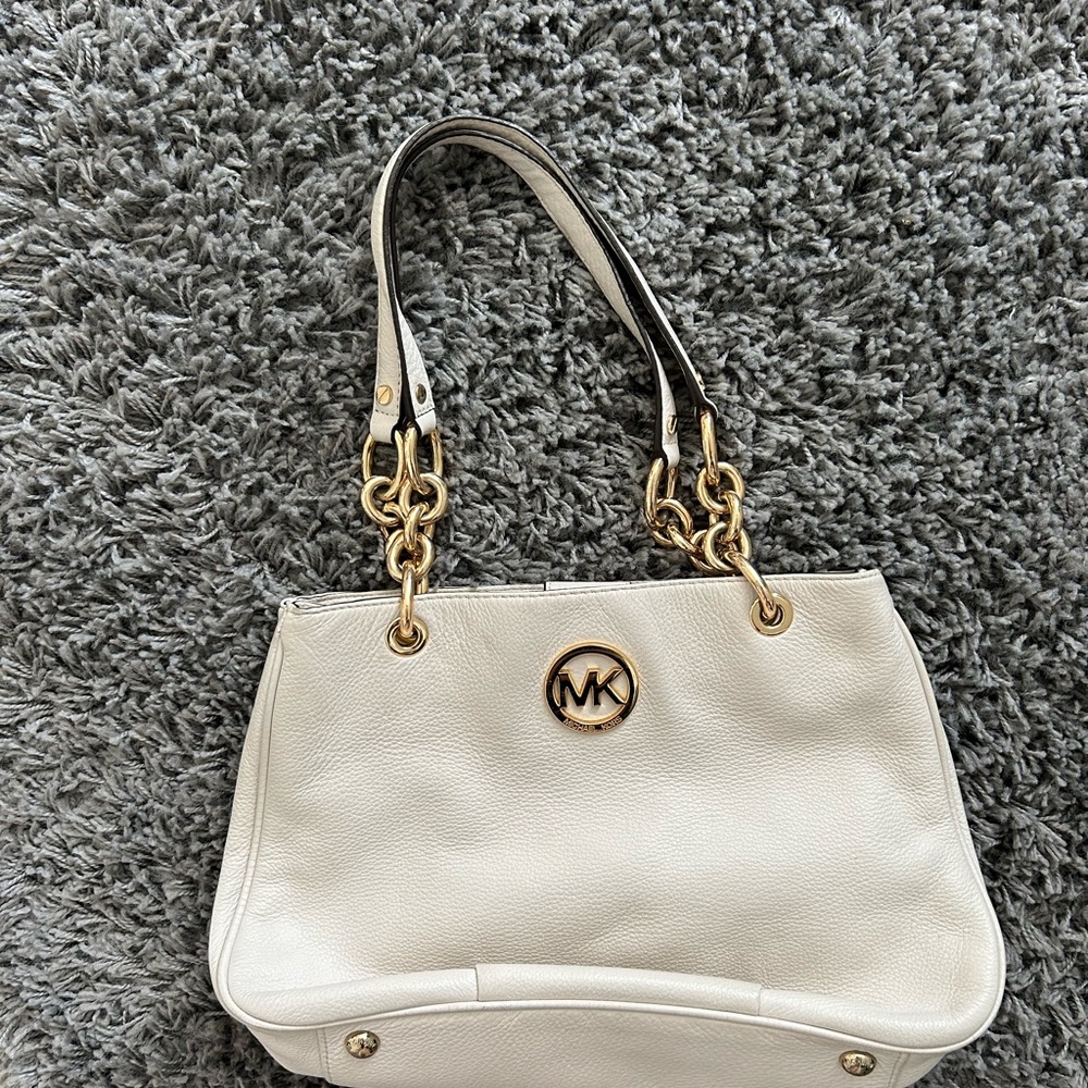 Michael Kora purse